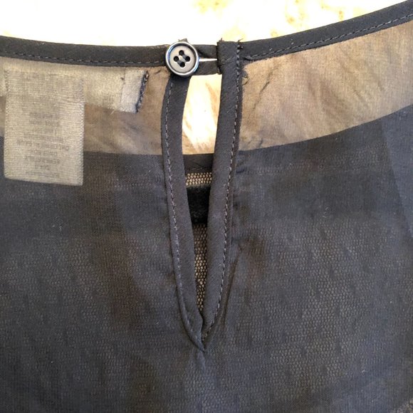 Sheer 3/4 Sleeve Blouse in Black/Lace Size Small - Picture 8 of 11